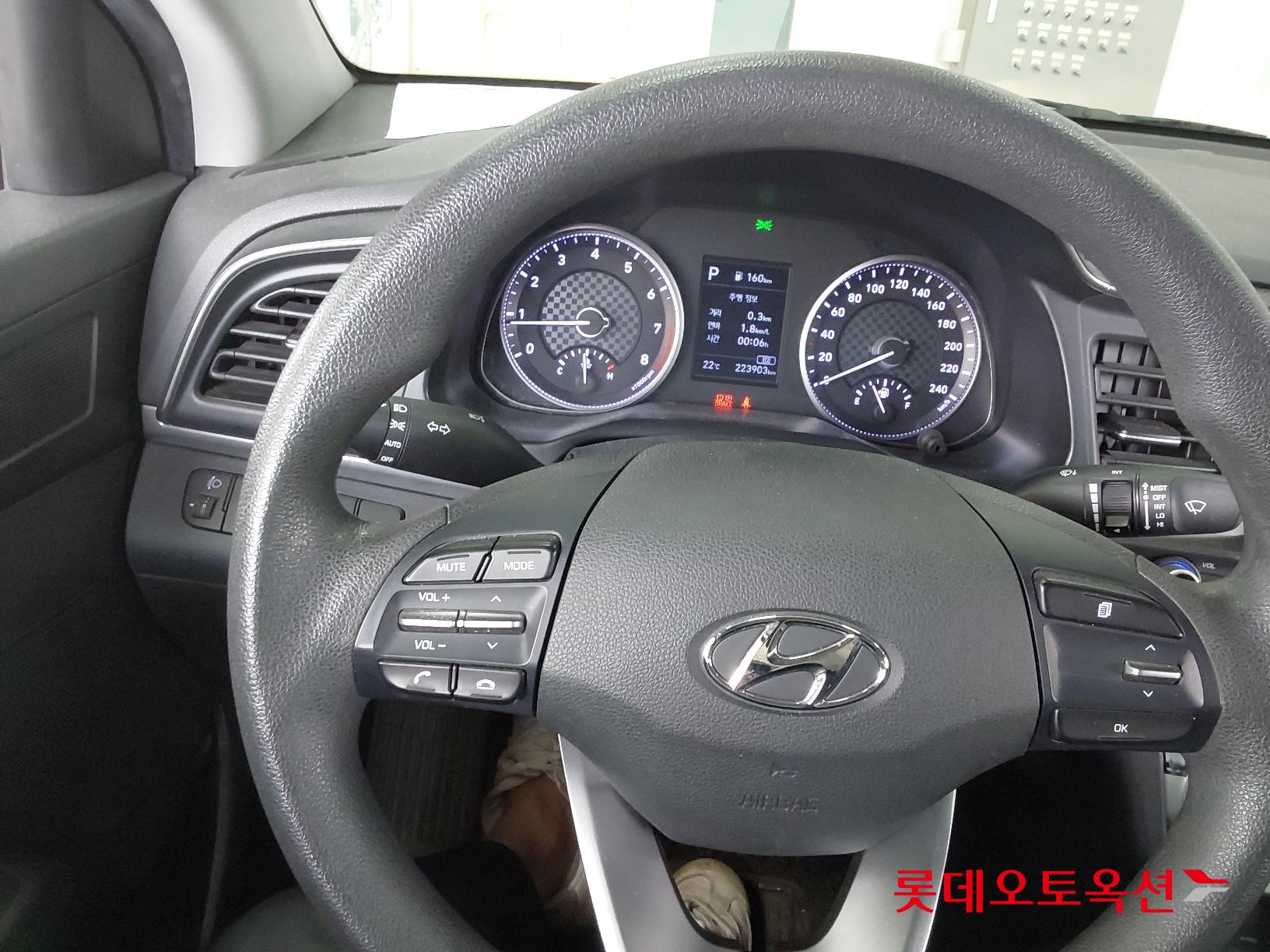 Hyundai Avante id 2704075 из Кореи 29