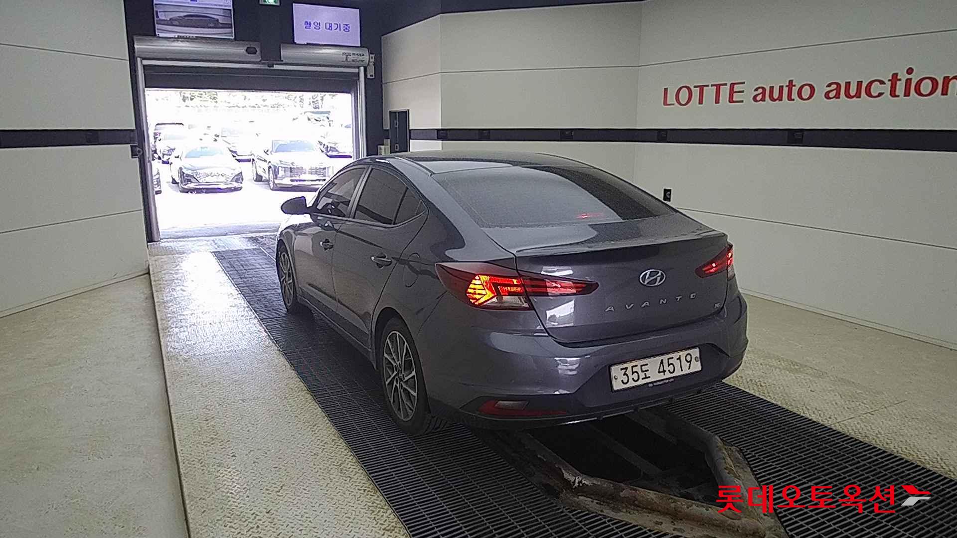 Hyundai Avante id 2703942 из Кореи 9