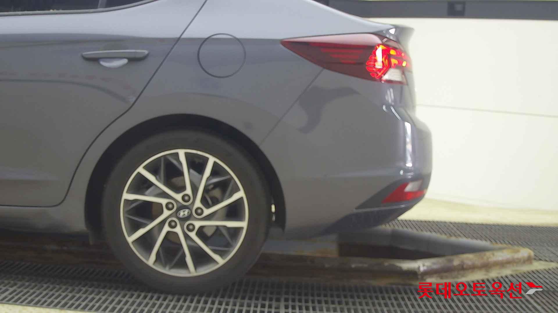 Hyundai Avante id 2703942 из Кореи 22