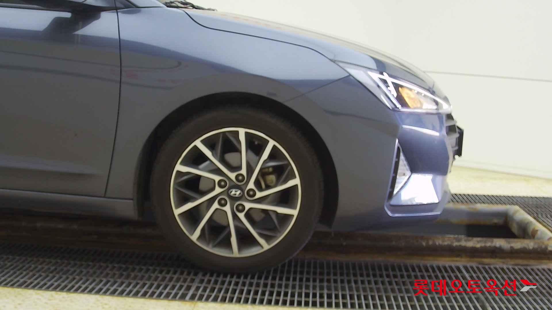 Hyundai Avante id 2703942 из Кореи 23