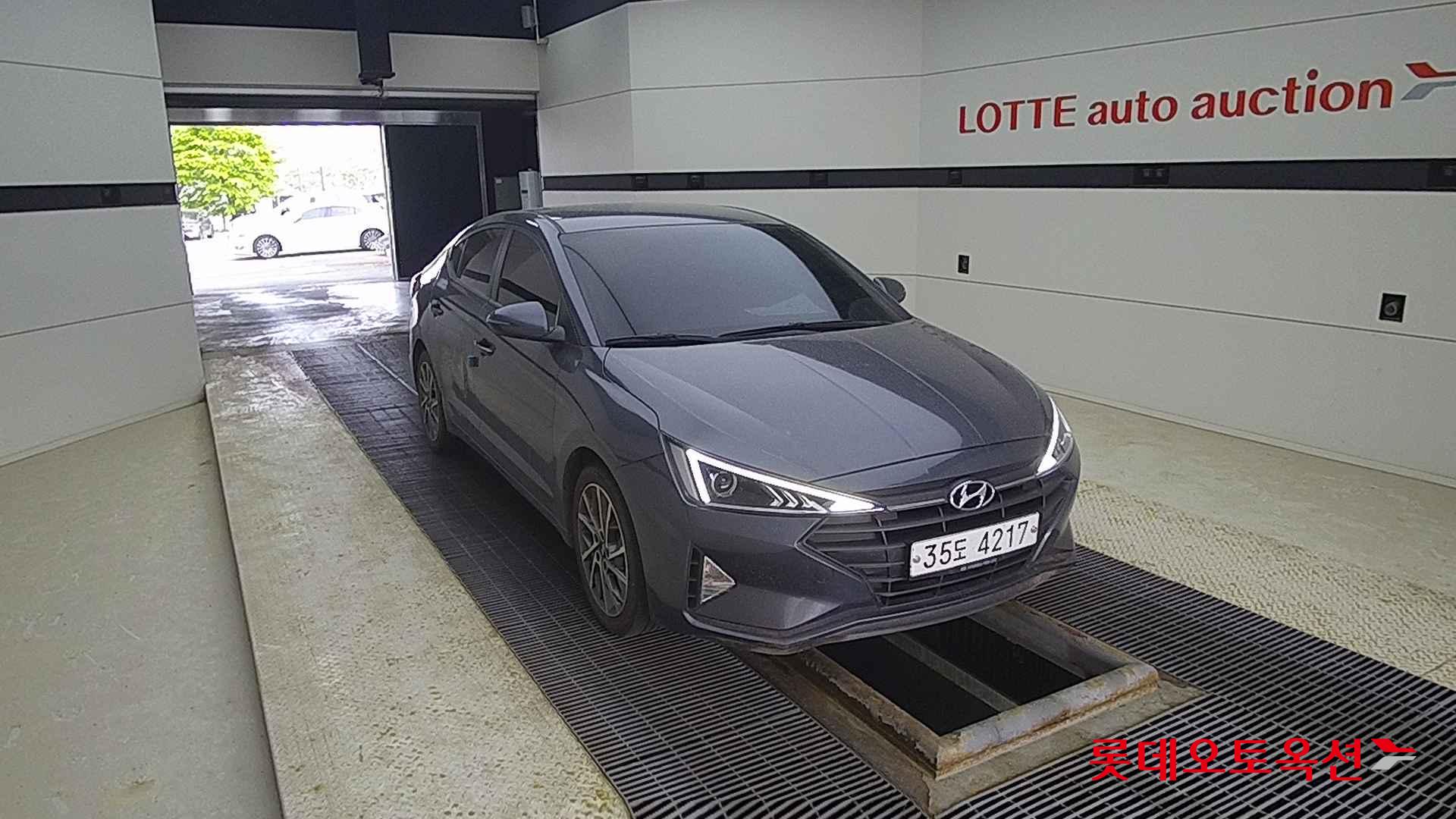 Hyundai Avante id 2703944 из Кореи 15