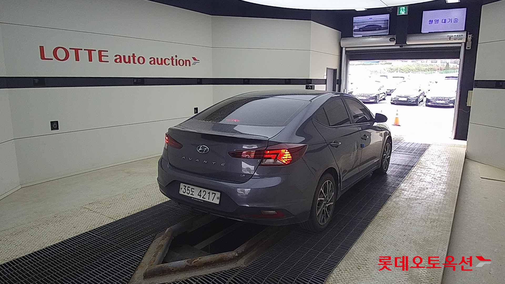 Hyundai Avante id 2703944 из Кореи 20