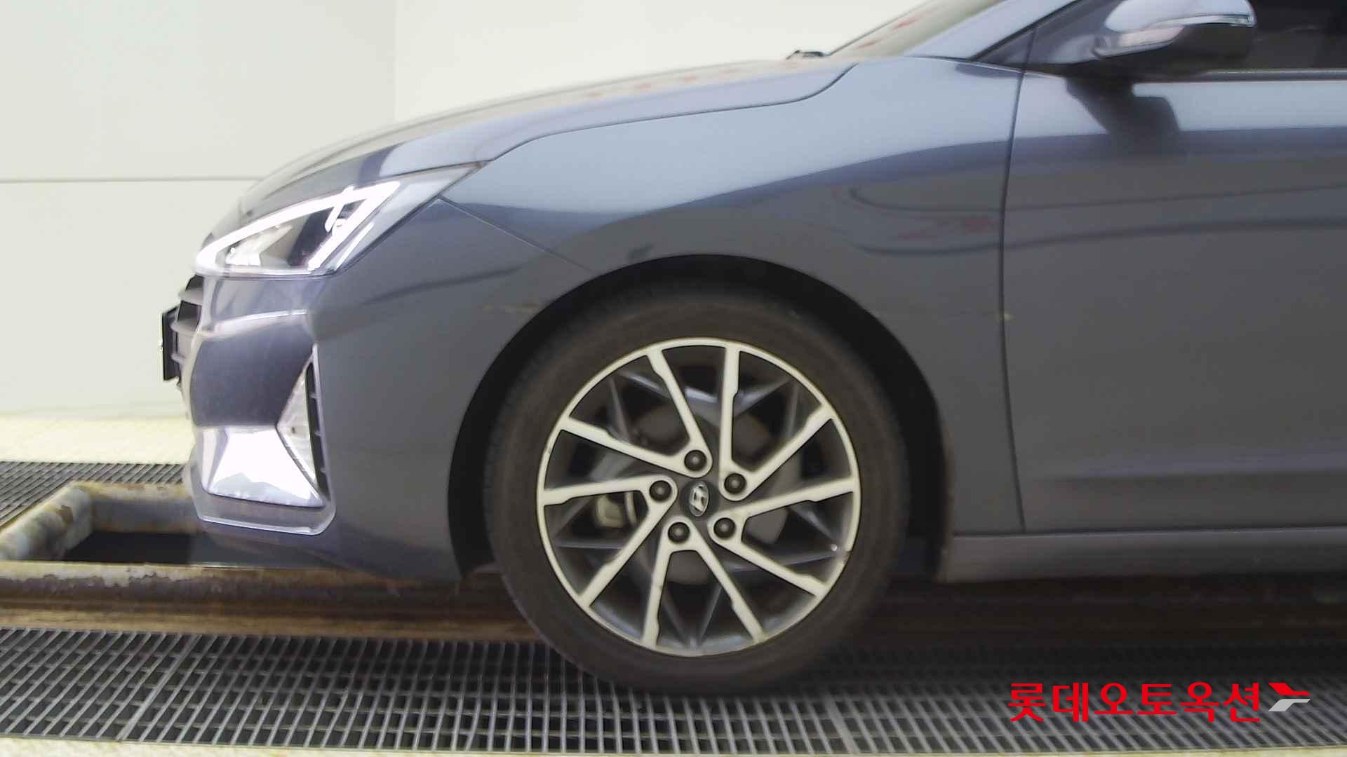 Hyundai Avante id 2703944 из Кореи 21