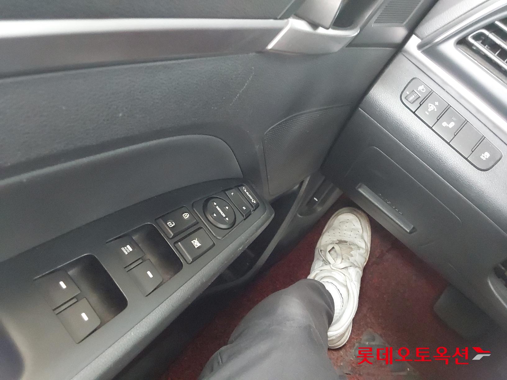 Hyundai Avante id 2703944 из Кореи 28