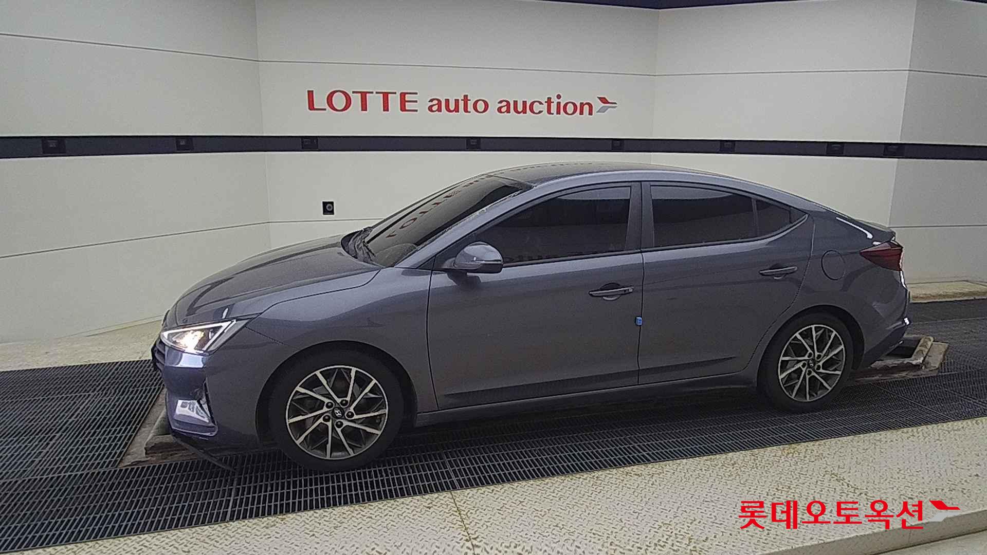Hyundai Avante id 2703986 из Кореи 12