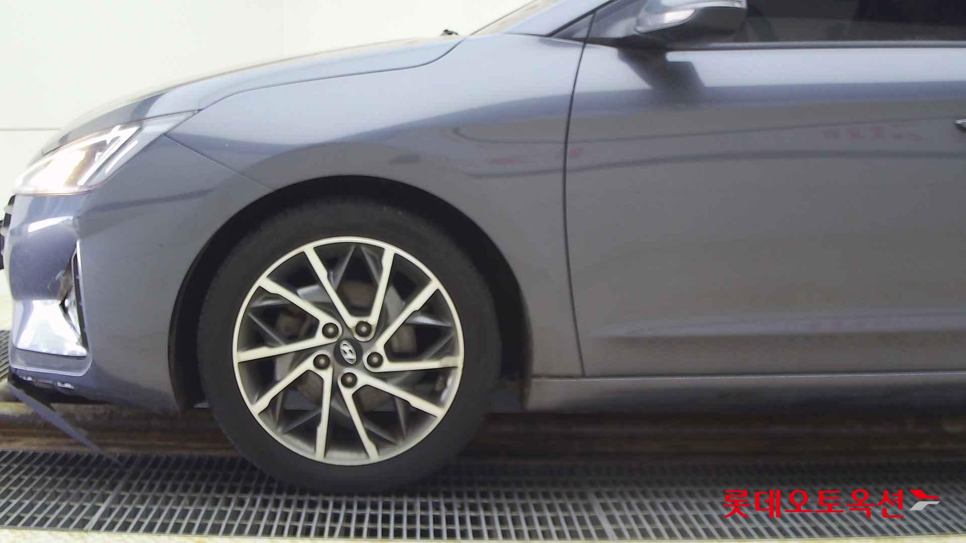 Hyundai Avante id 2703986 из Кореи 21