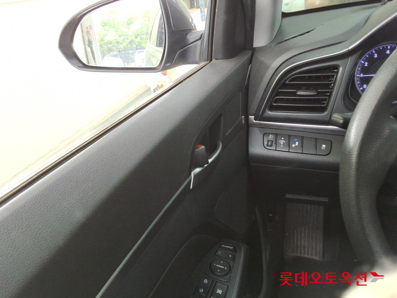 Hyundai Avante id 2703986 из Кореи 28