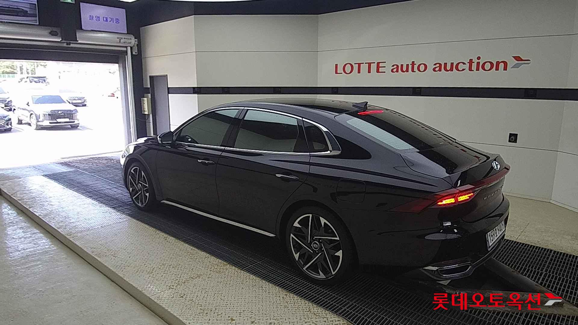 Hyundai Grandeur id 2698378 из Кореи 10