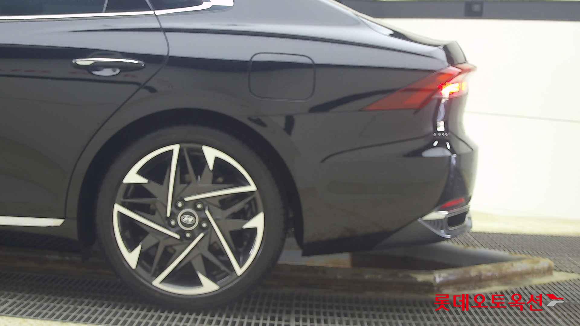 Hyundai Grandeur id 2698378 из Кореи 22