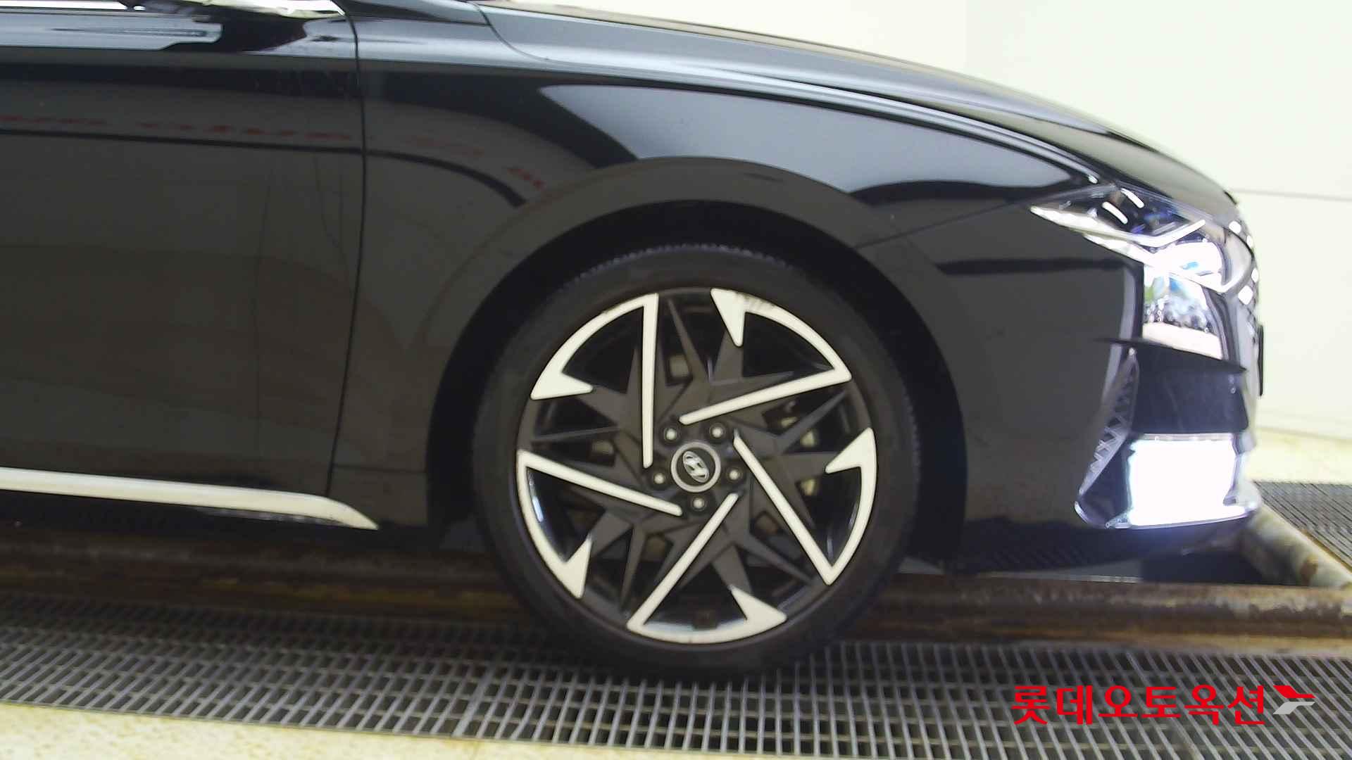 Hyundai Grandeur id 2698378 из Кореи 23