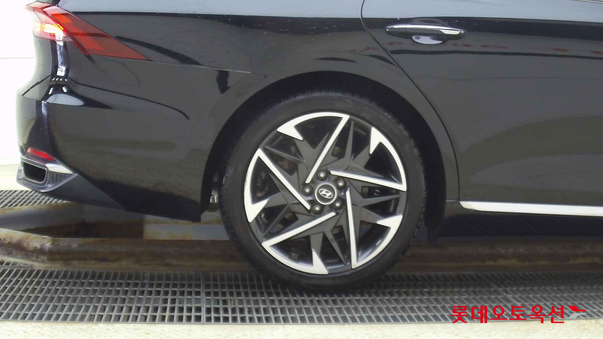 Hyundai Grandeur id 2698378 из Кореи 24