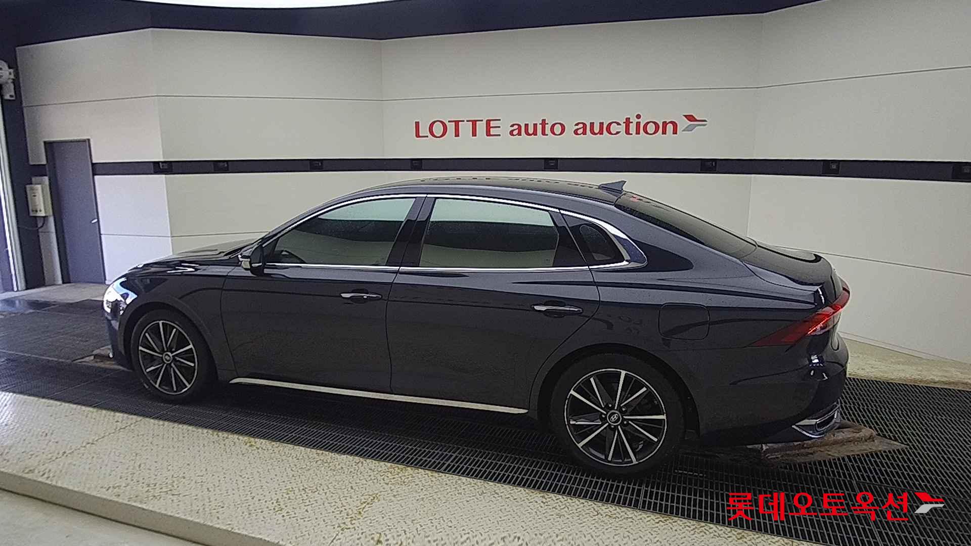 Hyundai Grandeur id 2698370 из Кореи 11