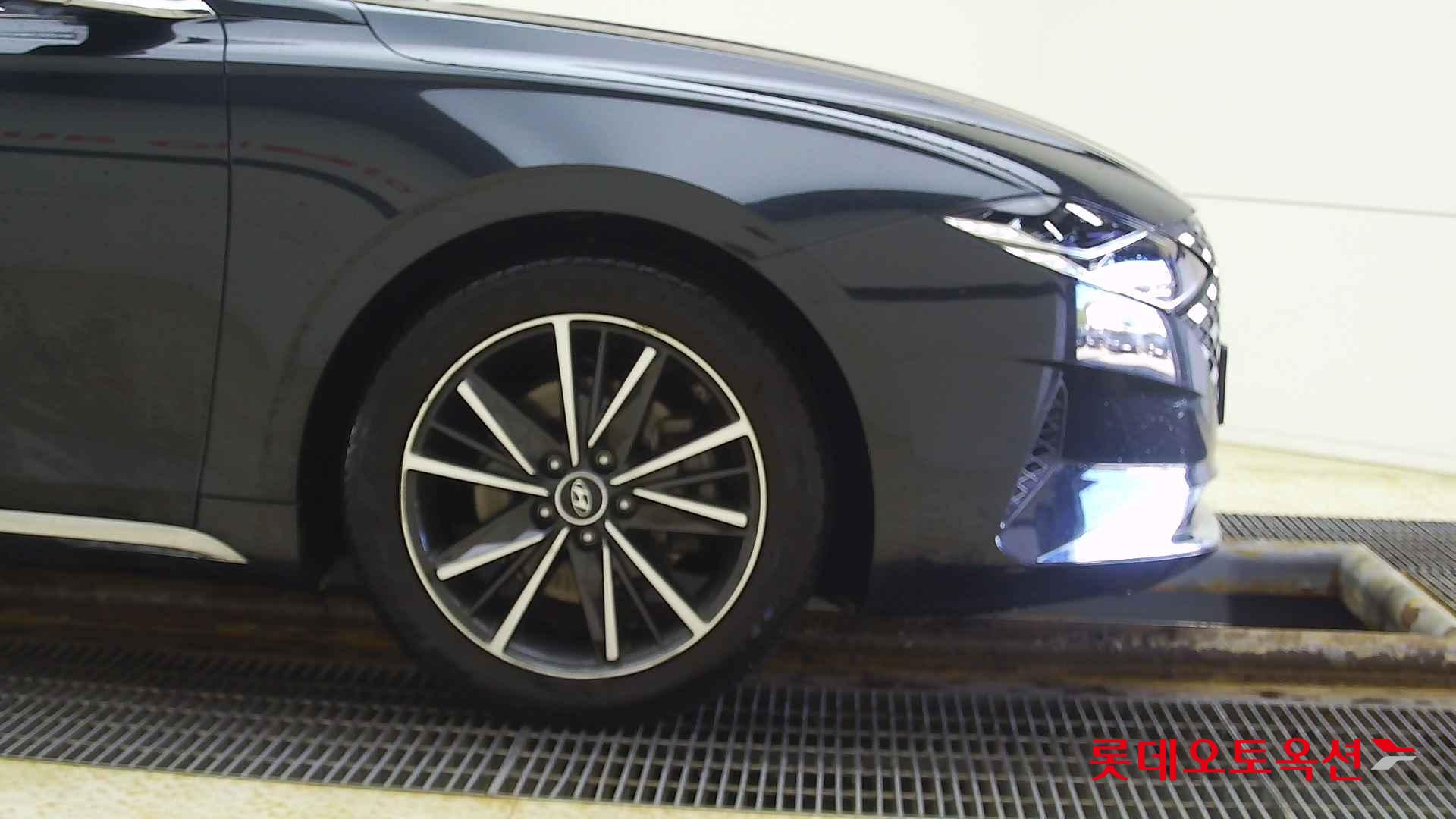 Hyundai Grandeur id 2698370 из Кореи 23