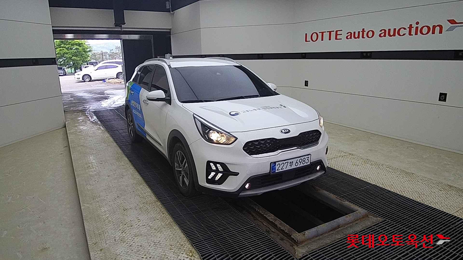 Kia Niro Hybrid id 2721739 из Кореи 15