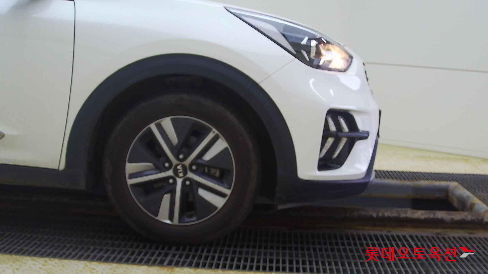 Kia Niro Hybrid id 2721739 из Кореи 23