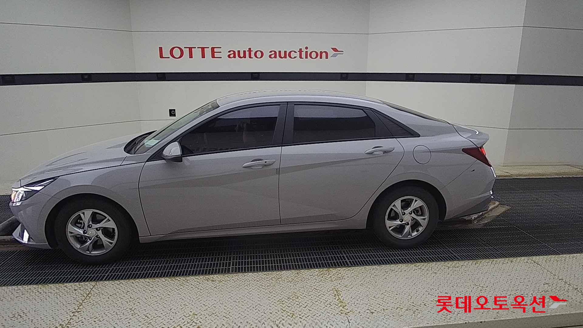 Hyundai Avante id 2720996 из Кореи 7