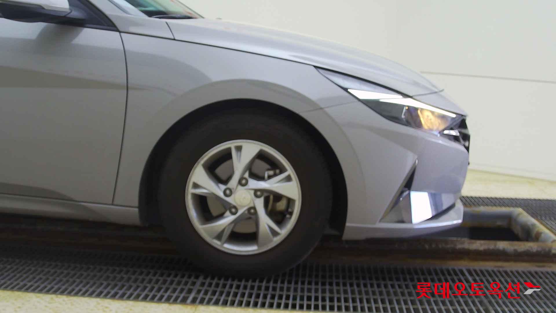 Hyundai Avante id 2720996 из Кореи 23