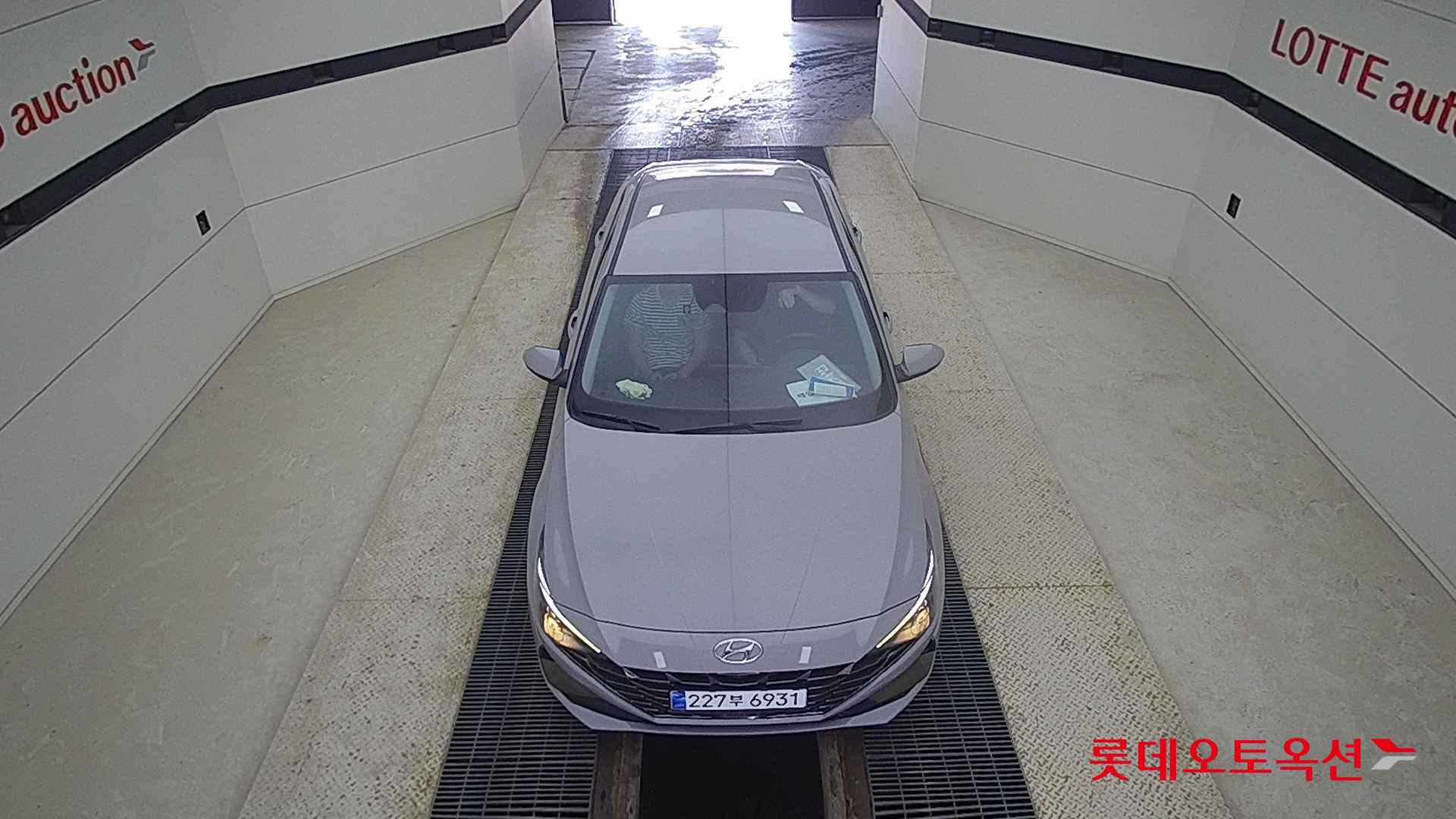 Hyundai Avante id 2720996 из Кореи 25