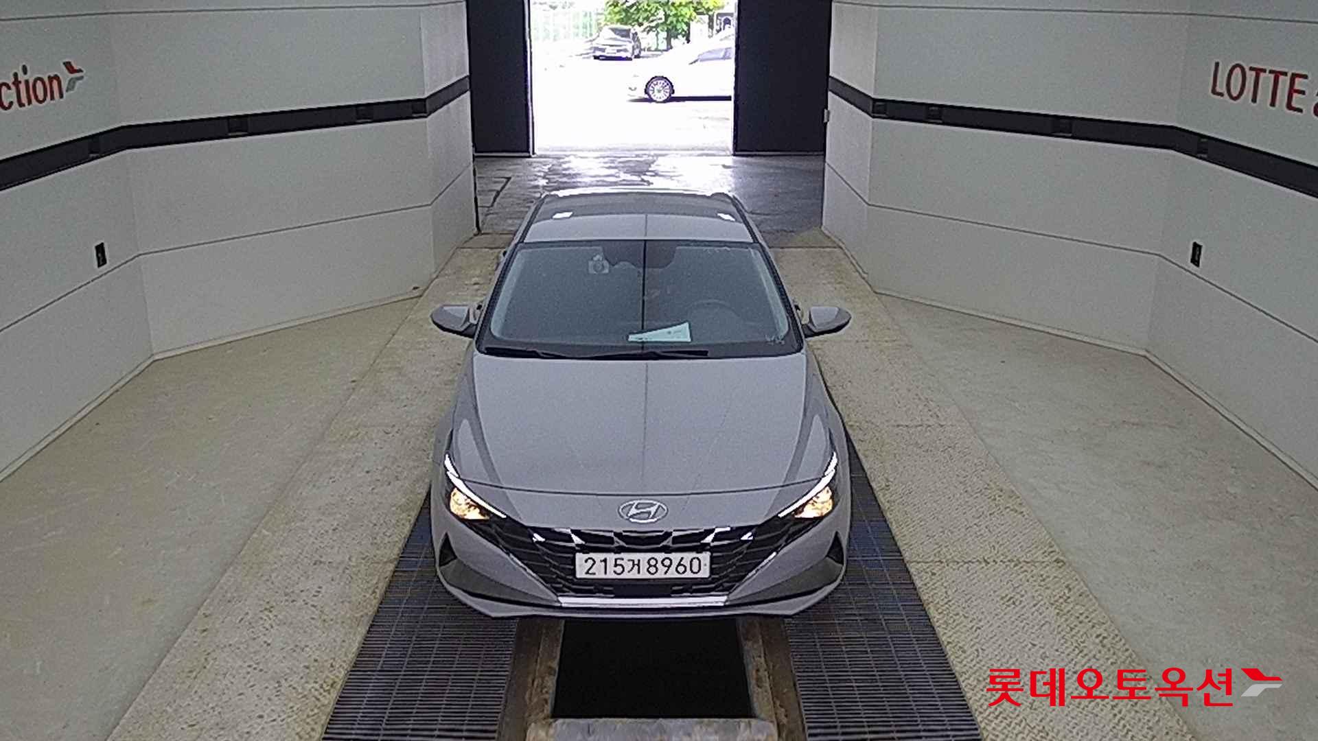 Hyundai Avante id 2721015 из Кореи 8