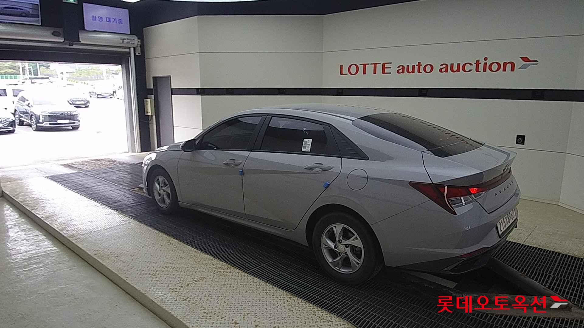 Hyundai Avante id 2721015 из Кореи 10