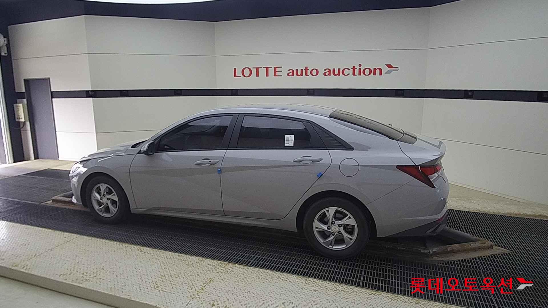 Hyundai Avante id 2721015 из Кореи 11