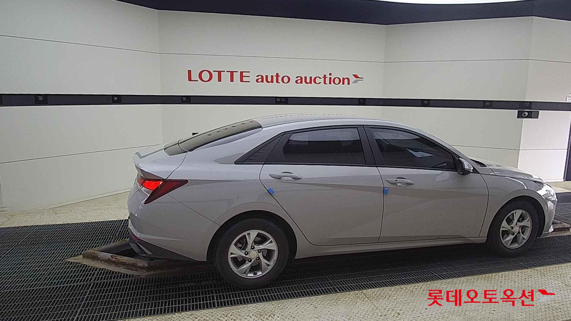 Hyundai Avante id 2721015 из Кореи 18