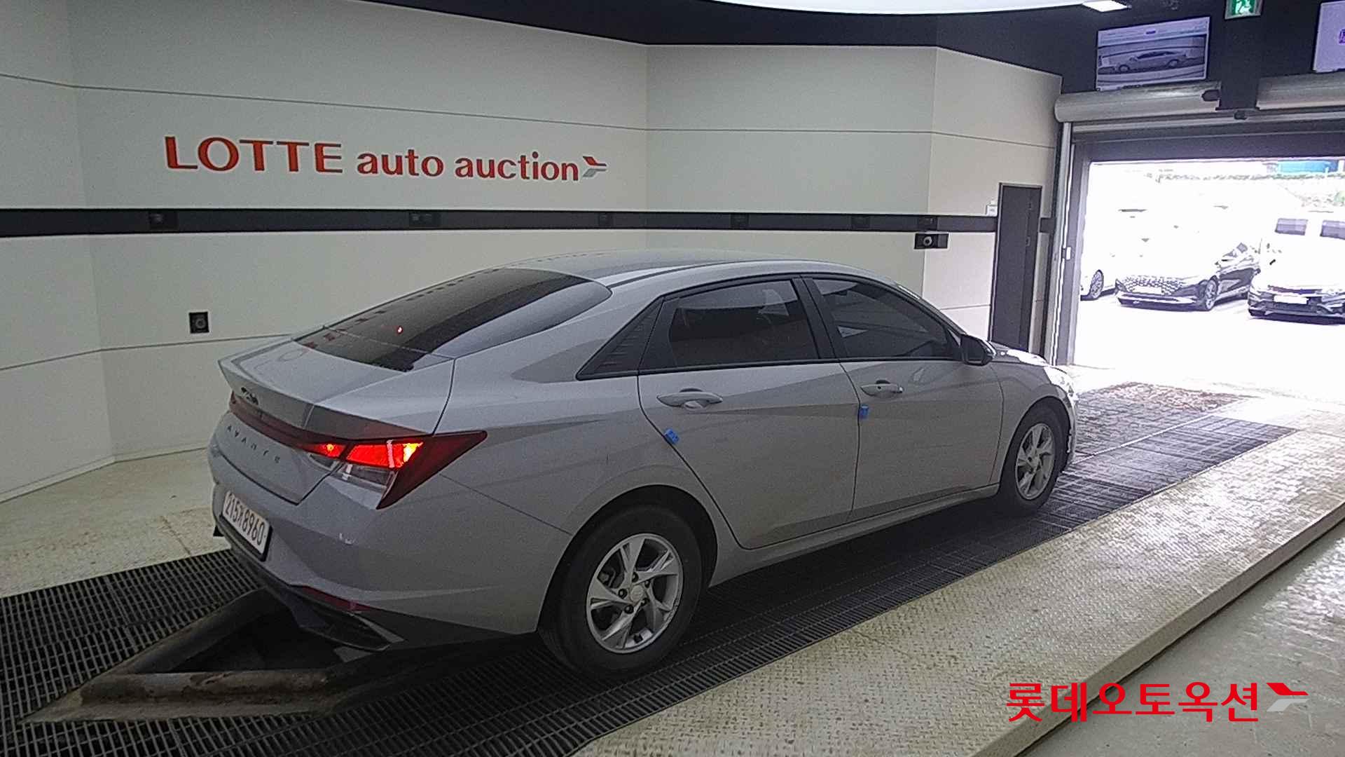 Hyundai Avante id 2721015 из Кореи 19