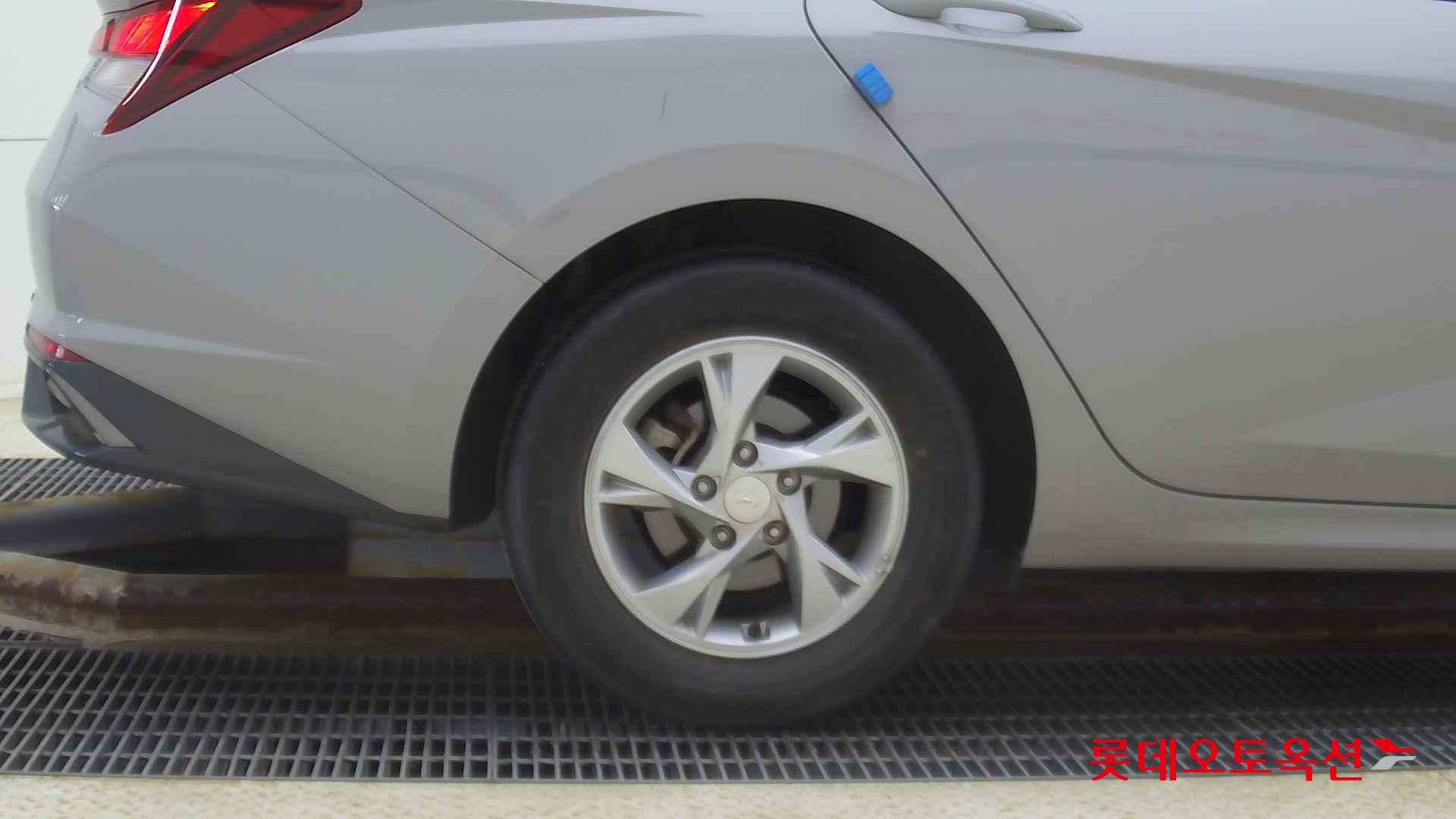 Hyundai Avante id 2721015 из Кореи 24