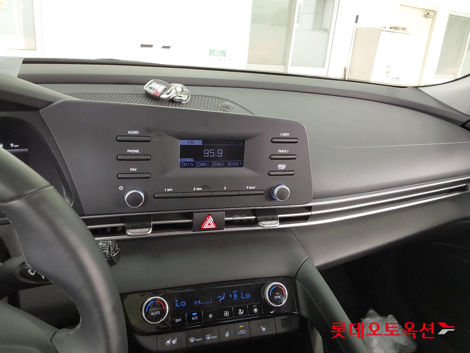 Hyundai Avante id 2721015 из Кореи 30