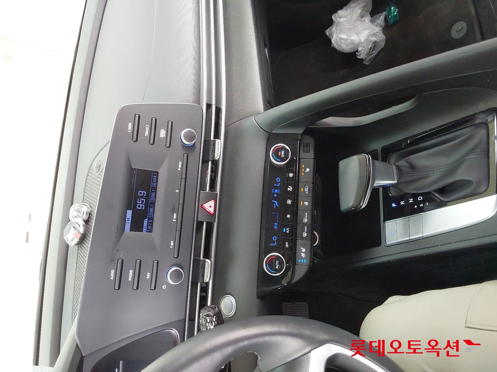 Hyundai Avante id 2721015 из Кореи 31