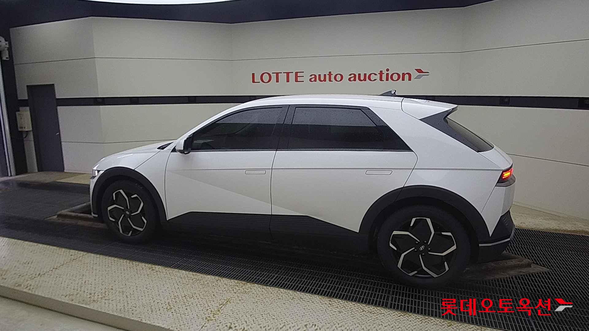 Hyundai IONIQ 5 id 2721793 из Кореи 11