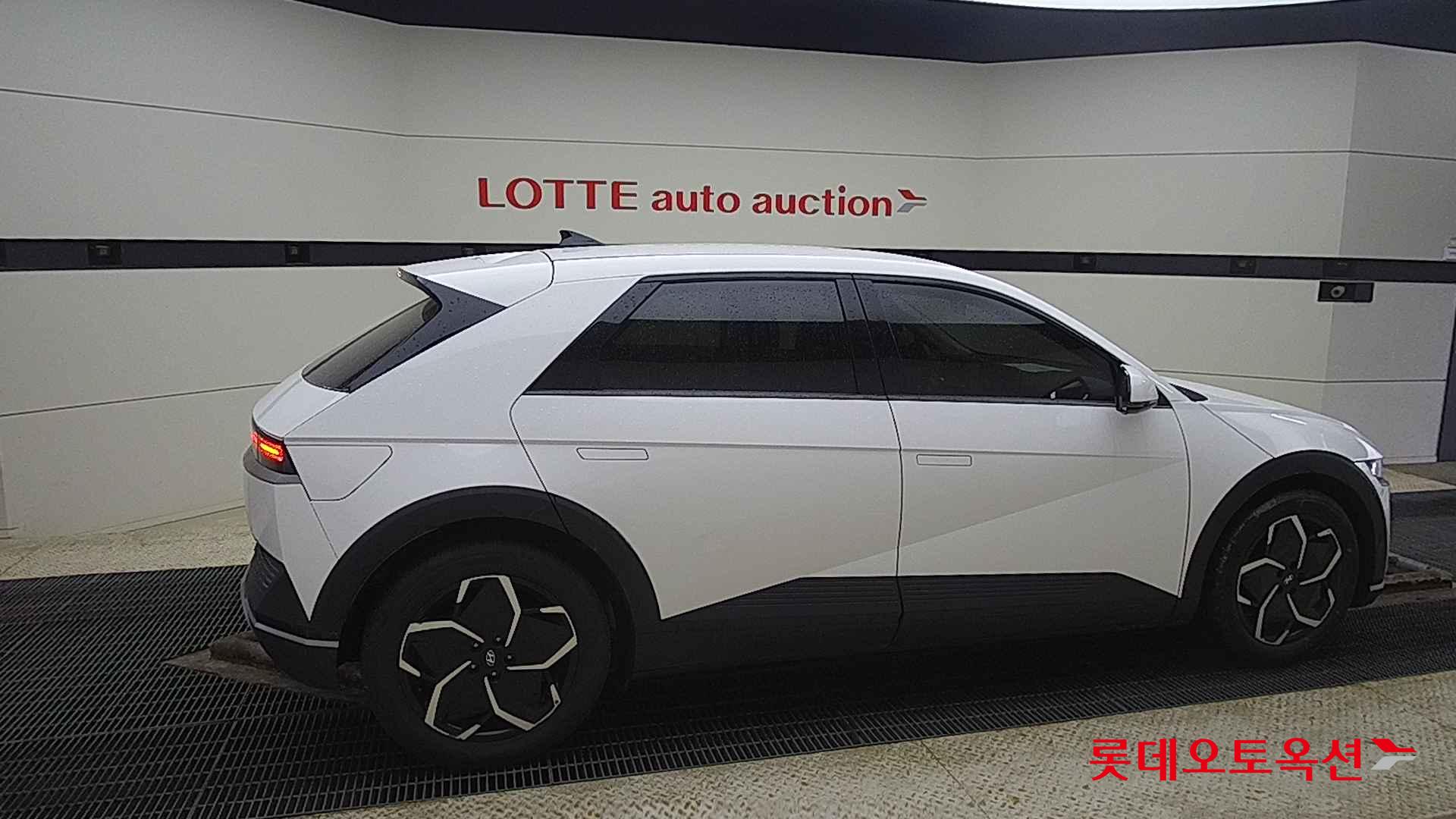 Hyundai IONIQ 5 id 2721793 из Кореи 18