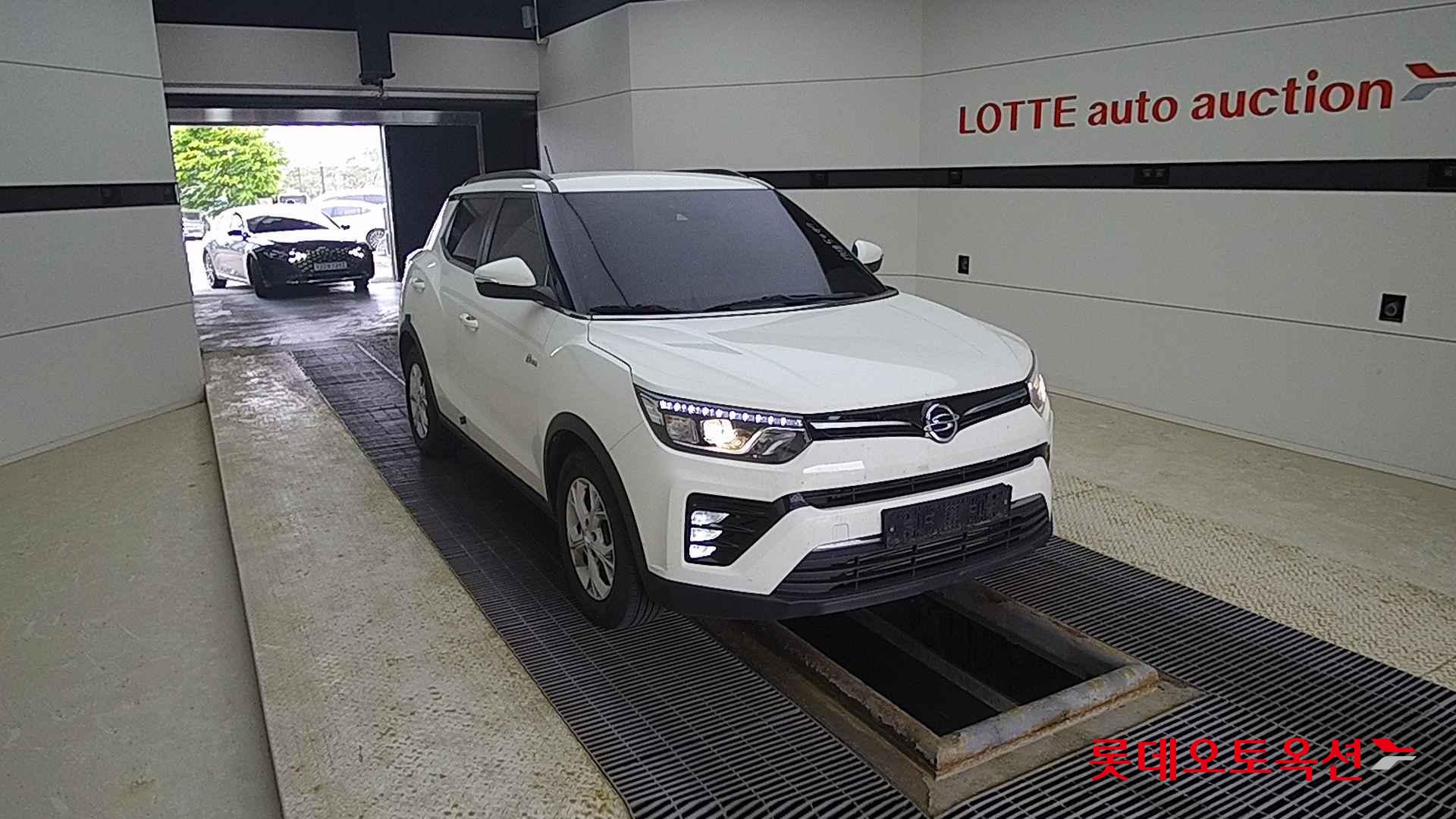 SsangYong Tivoli id 2720417 из Кореи 15