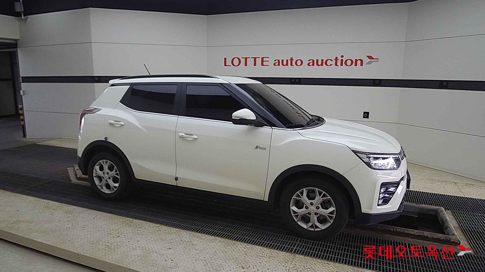 SsangYong Tivoli id 2720417 из Кореи 17