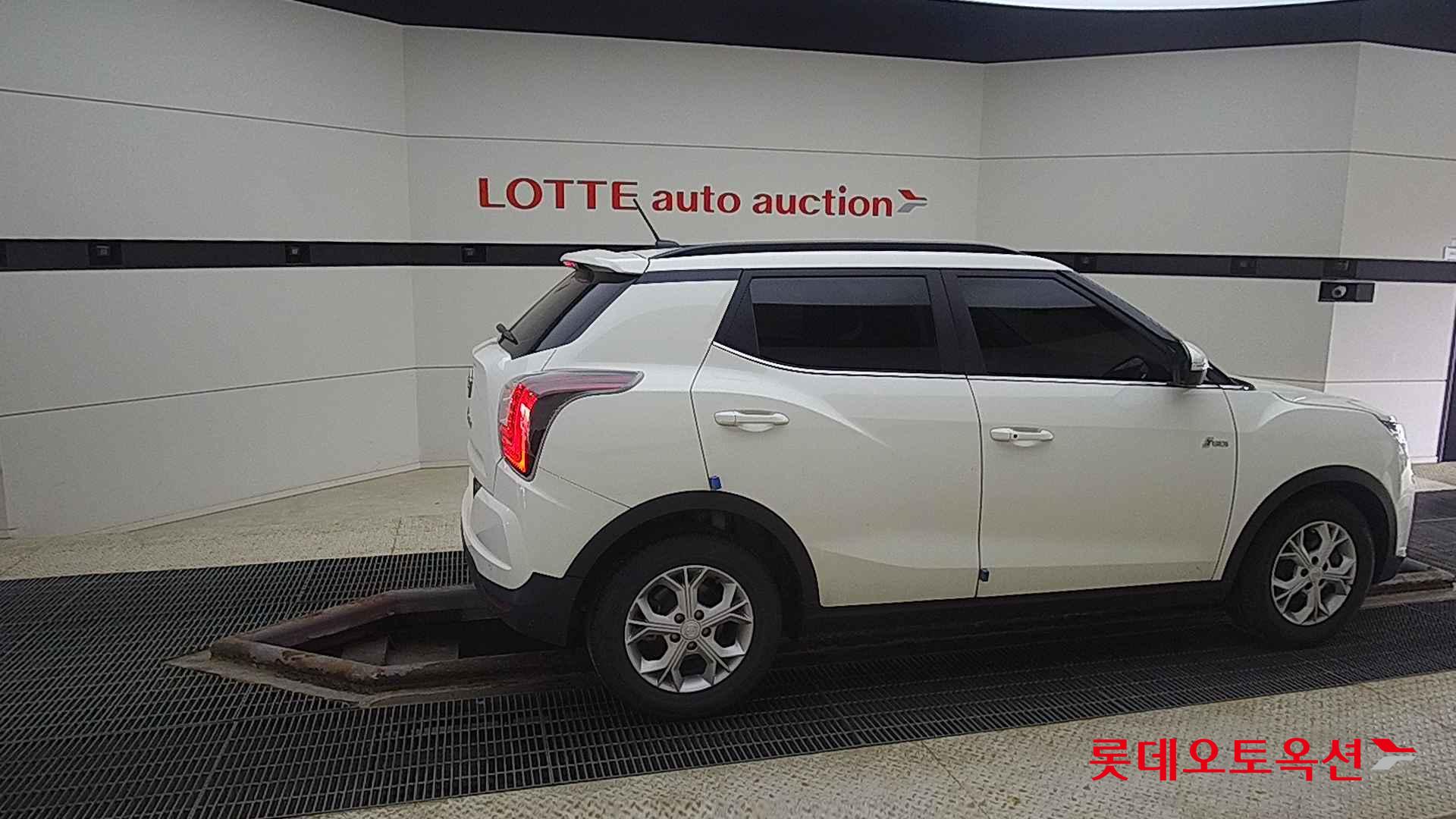 SsangYong Tivoli id 2720417 из Кореи 18