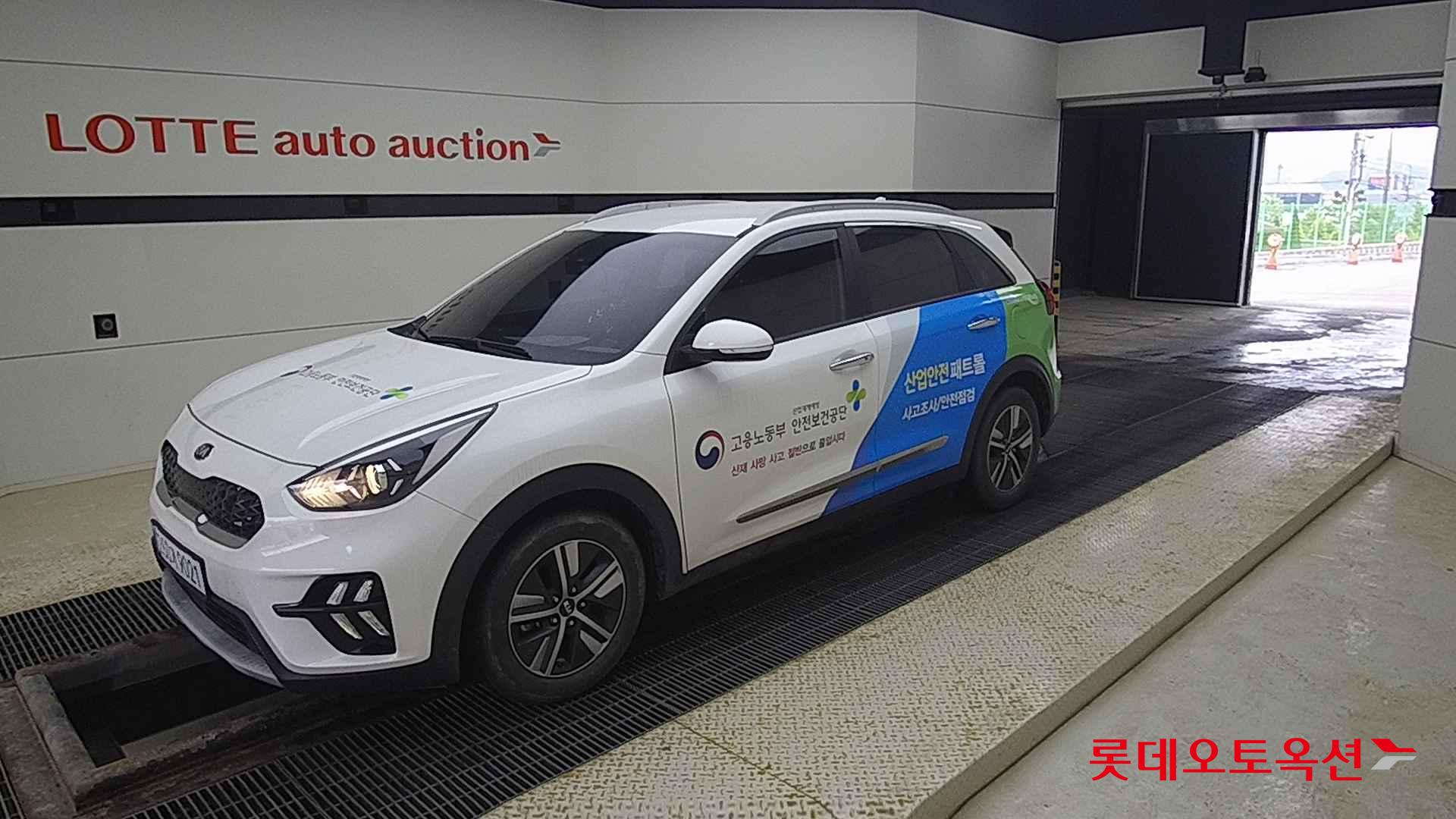 Kia Niro Hybrid id 2721713 из Кореи 13