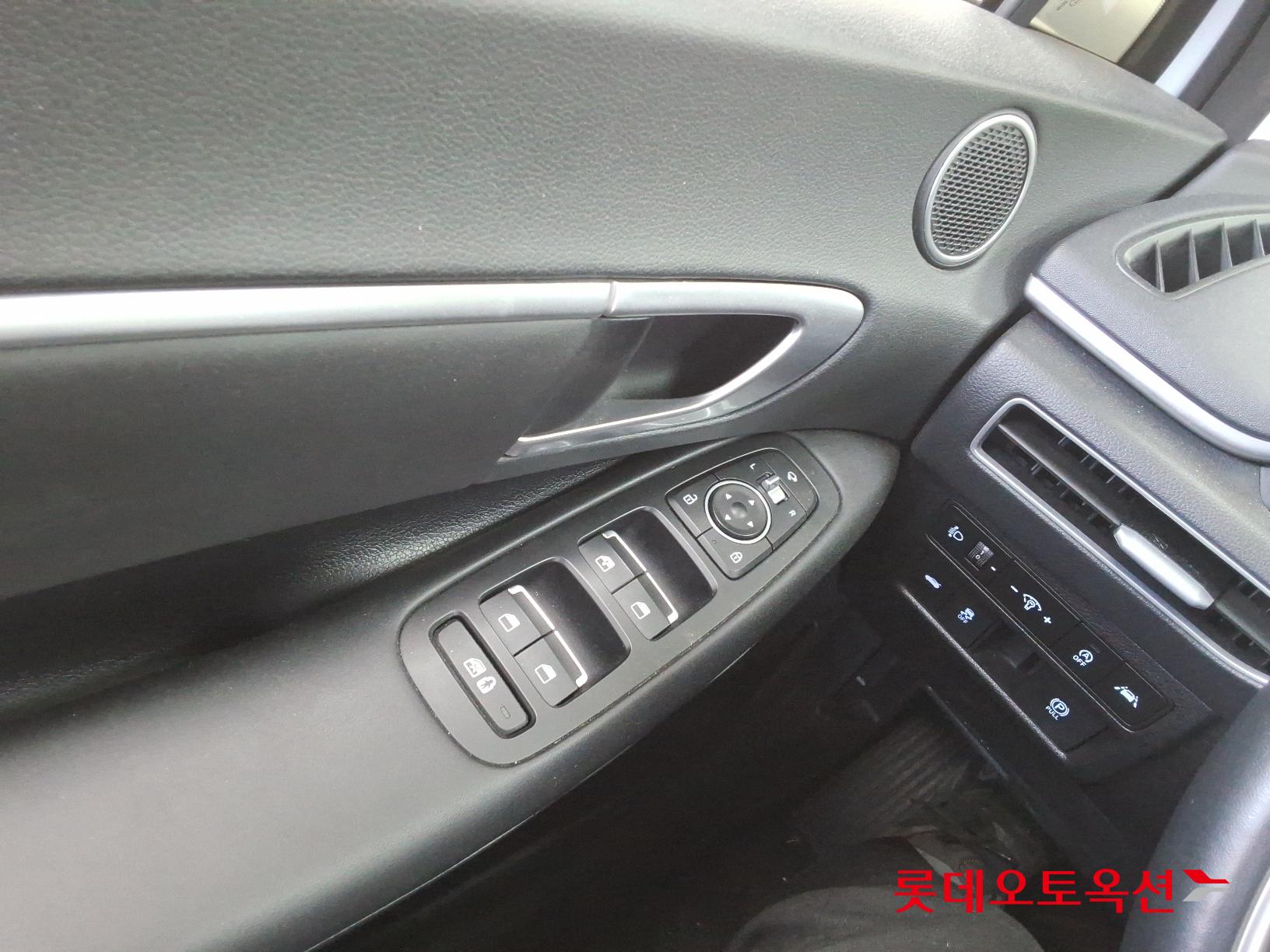 Hyundai Sonata id 2721013 из Кореи 28