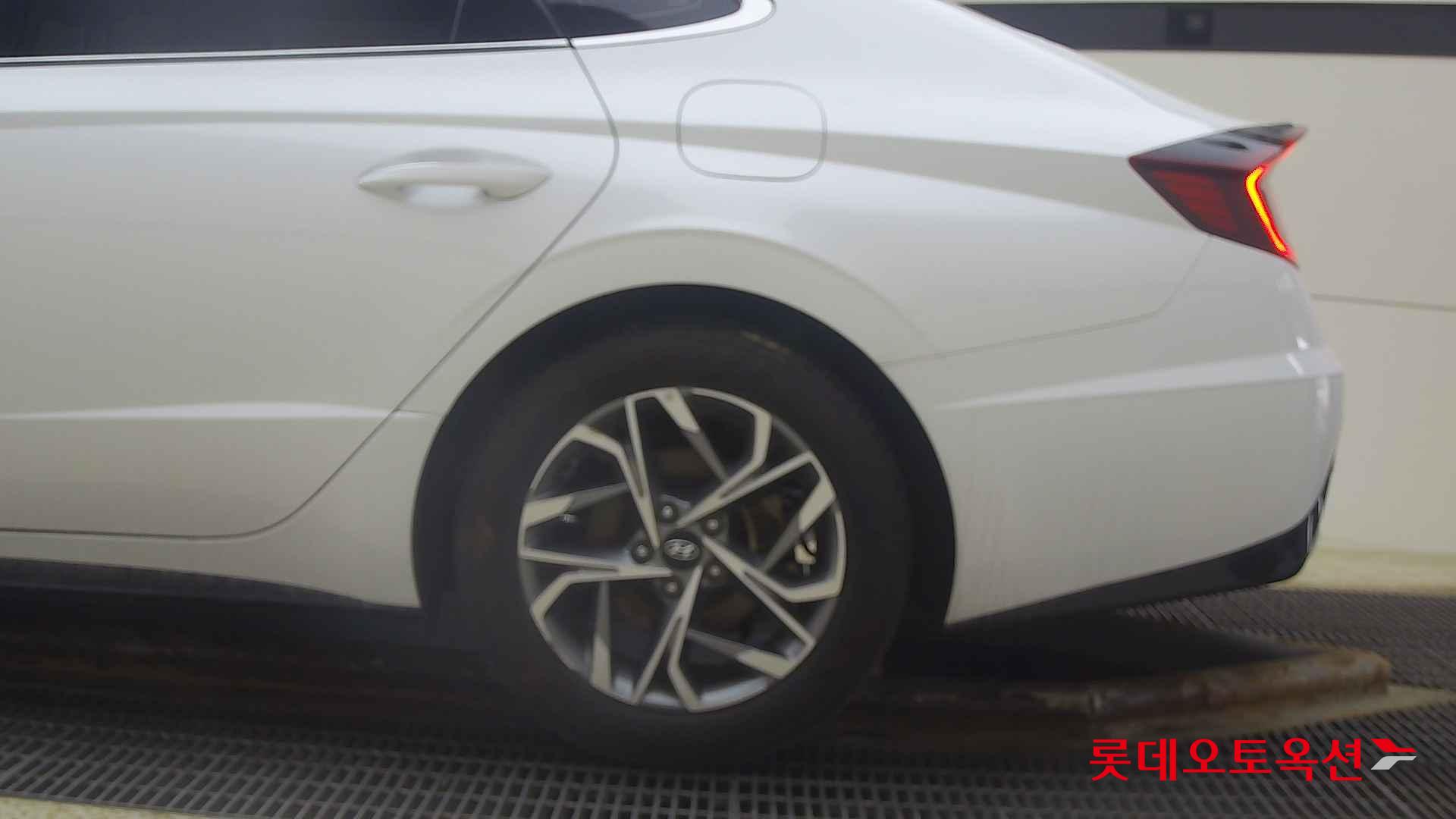 Hyundai Sonata id 2720990 из Кореи 22