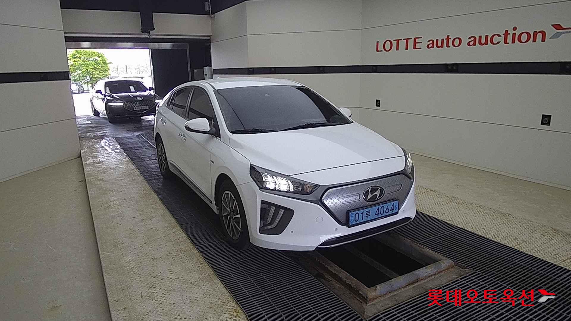 Hyundai IONIQ Electric id 2704032 из Кореи 15