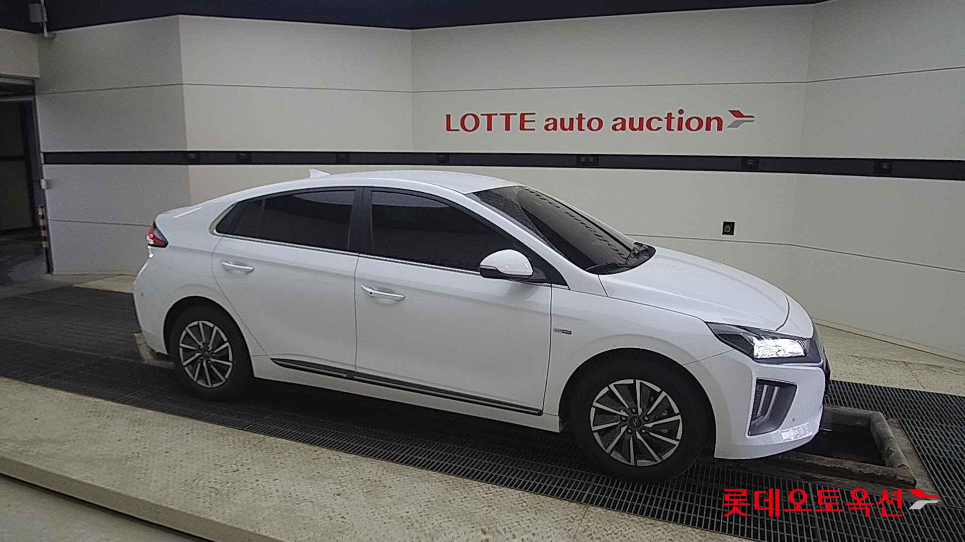 Hyundai IONIQ Electric id 2704032 из Кореи 17