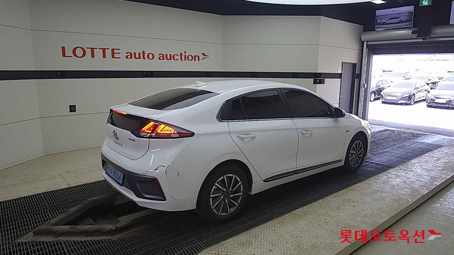 Hyundai IONIQ Electric id 2704032 из Кореи 19