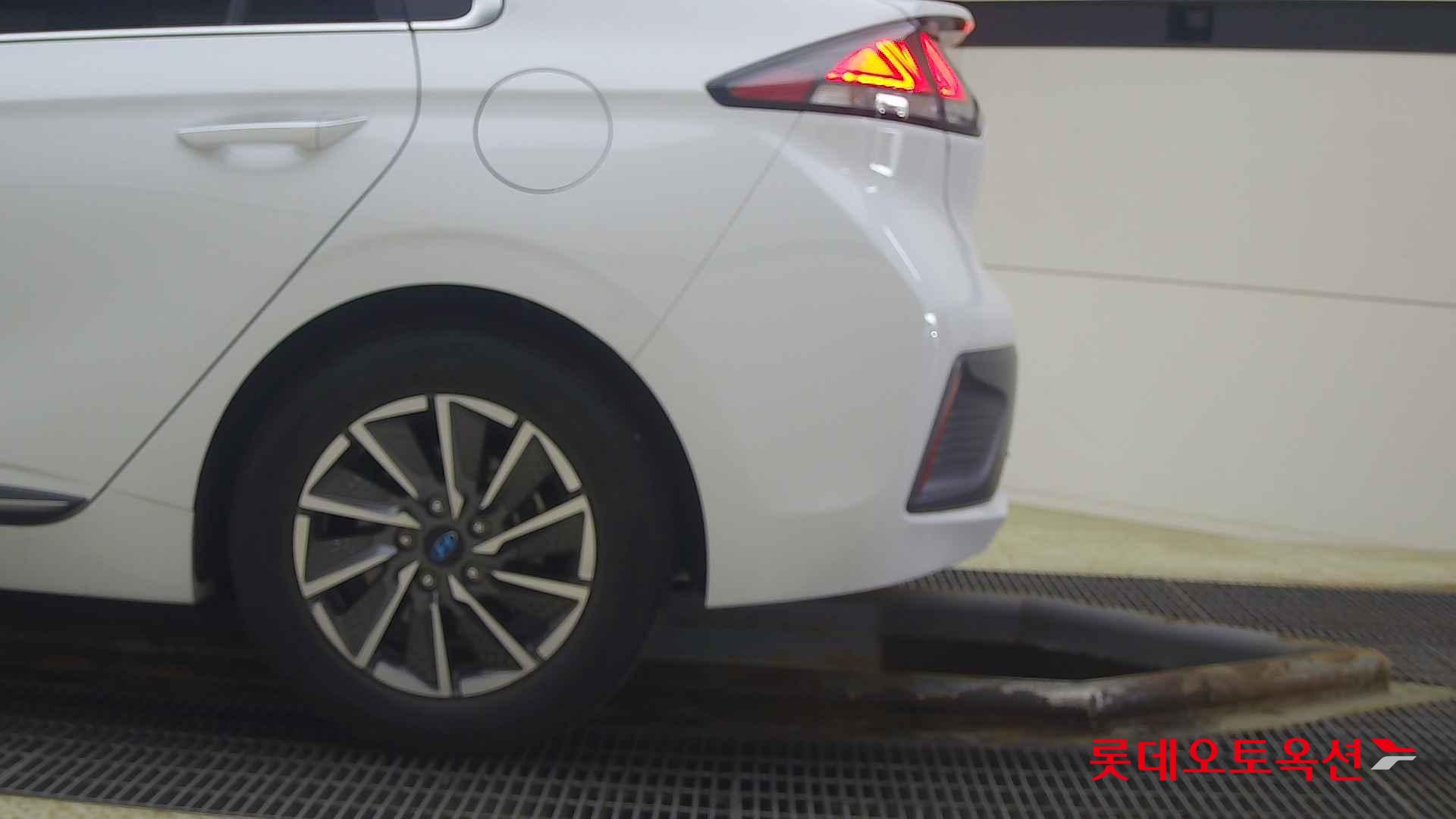 Hyundai IONIQ Electric id 2704032 из Кореи 22