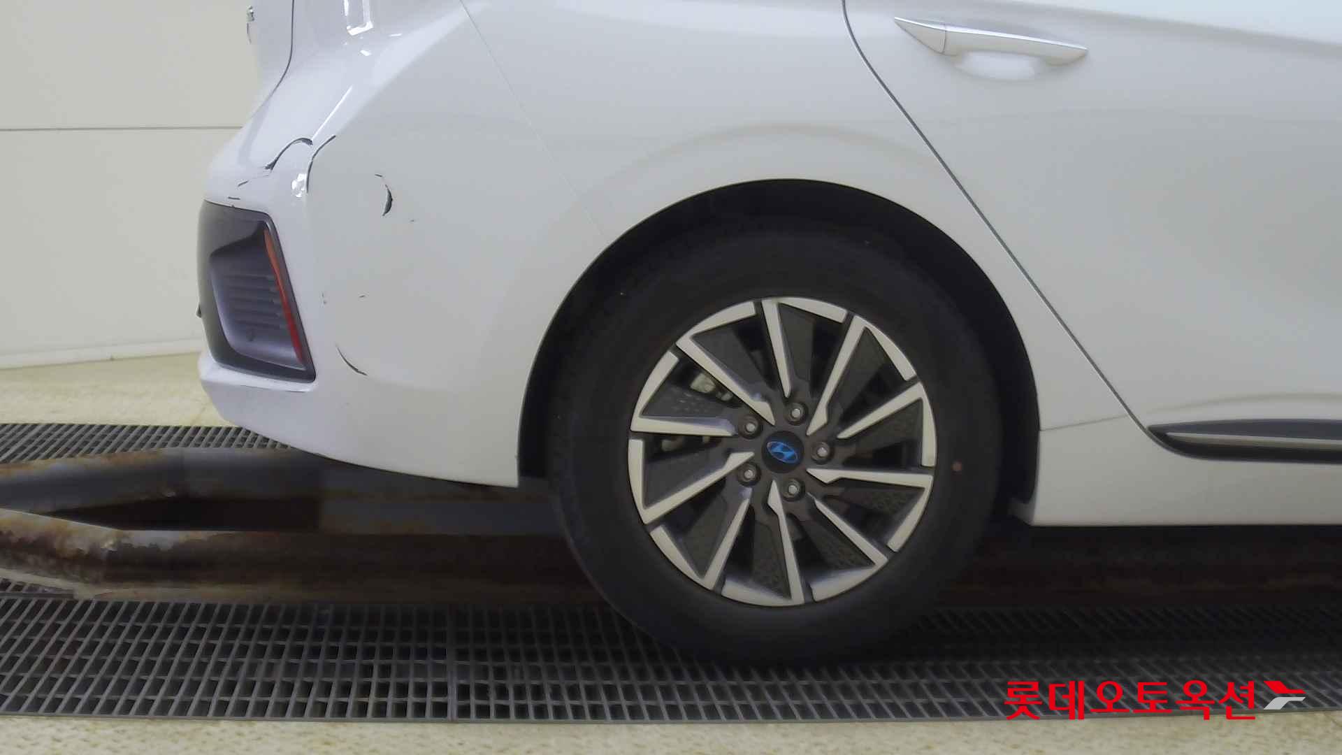 Hyundai IONIQ Electric id 2704032 из Кореи 24