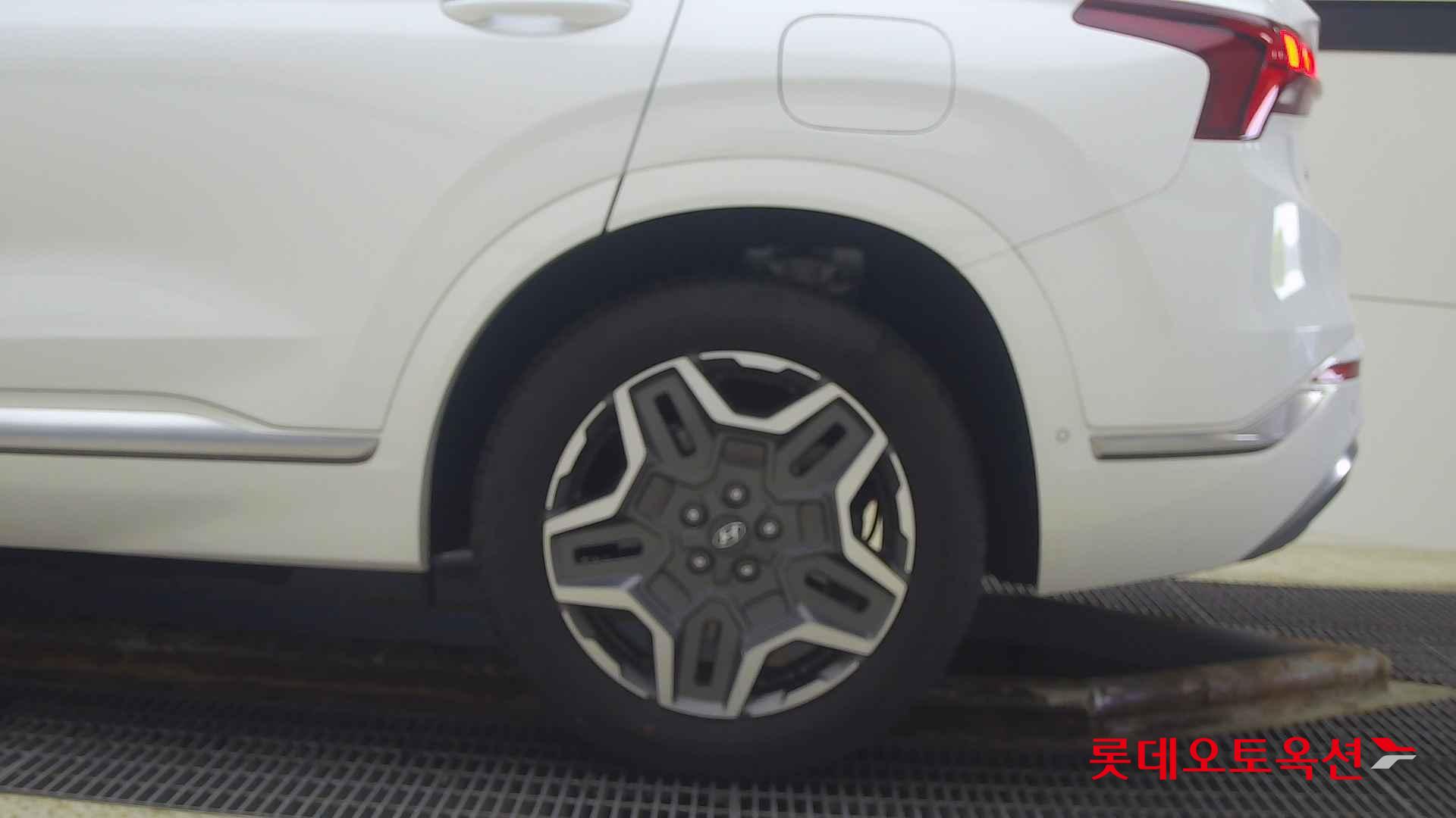 Hyundai Santa Fe Hybrid id 2698388 из Кореи 22