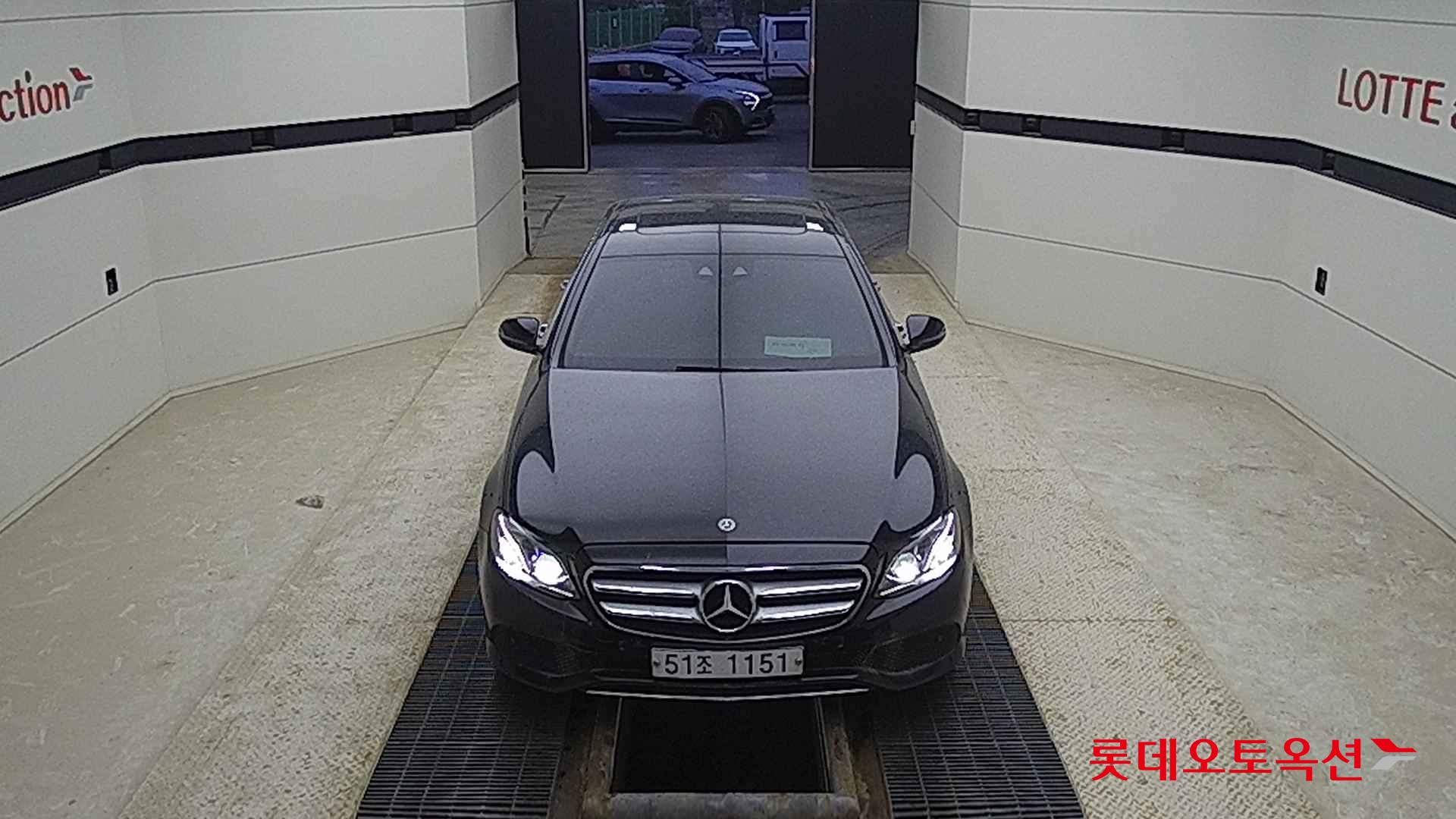مرسيدس E220D