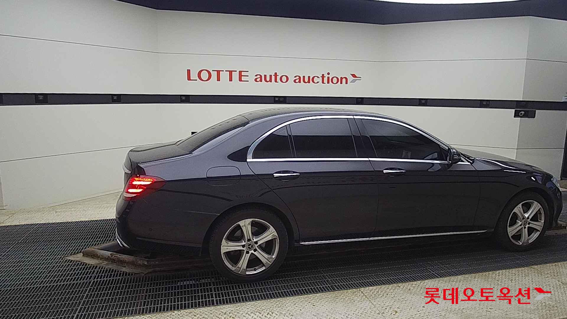 مرسيدس E220D