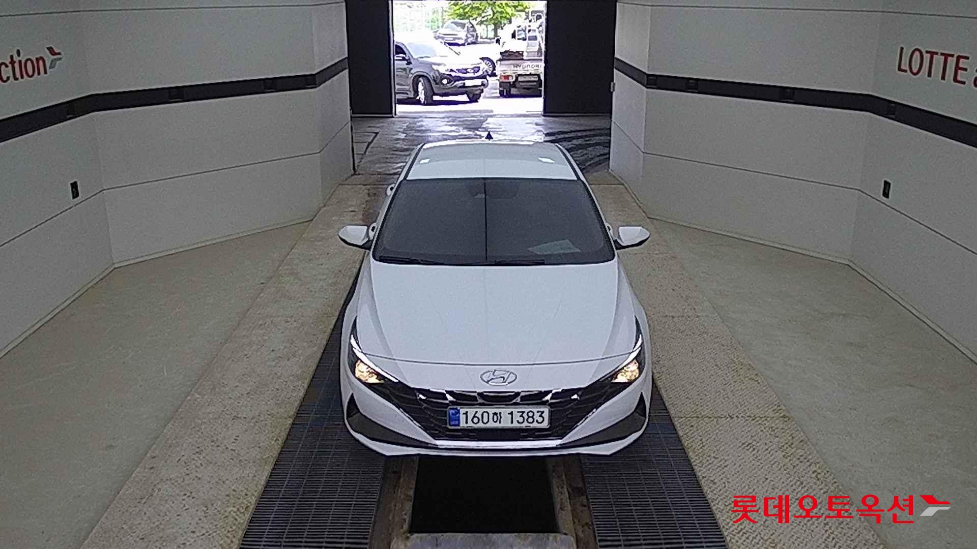 Hyundai Avante id 2704002 из Кореи 8