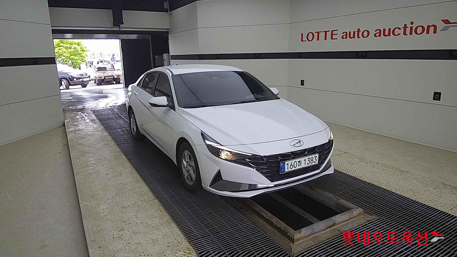 Hyundai Avante id 2704002 из Кореи 15