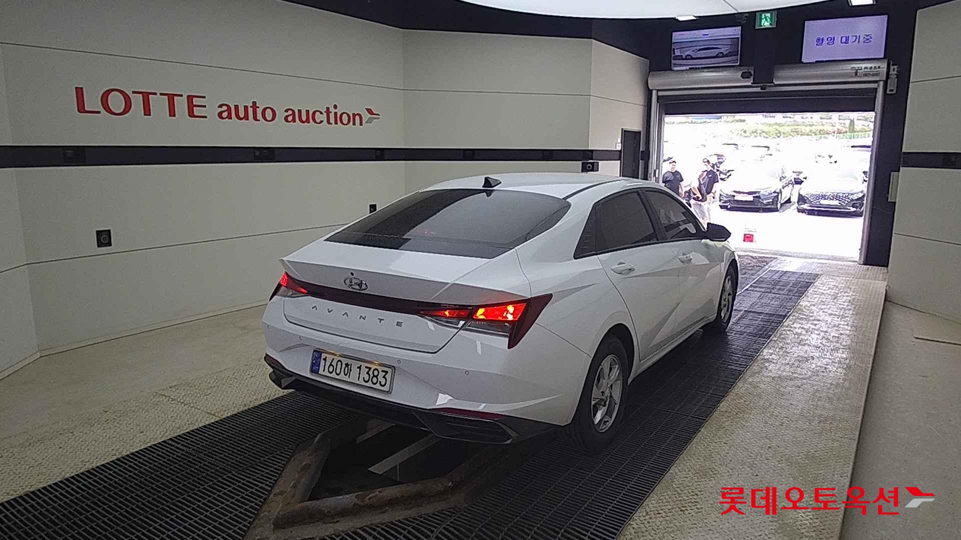 Hyundai Avante id 2704002 из Кореи 20