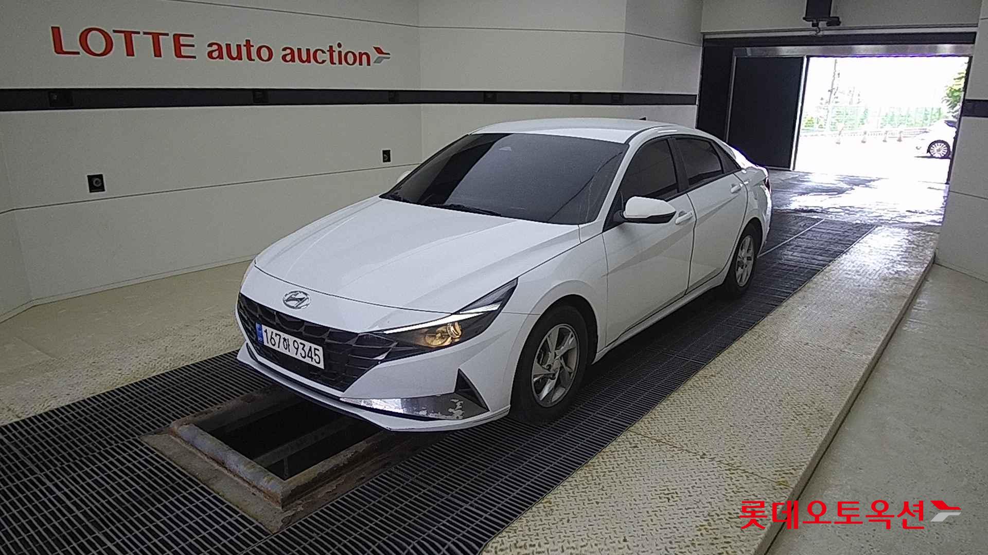Hyundai Avante id 2720980 из Кореи 14